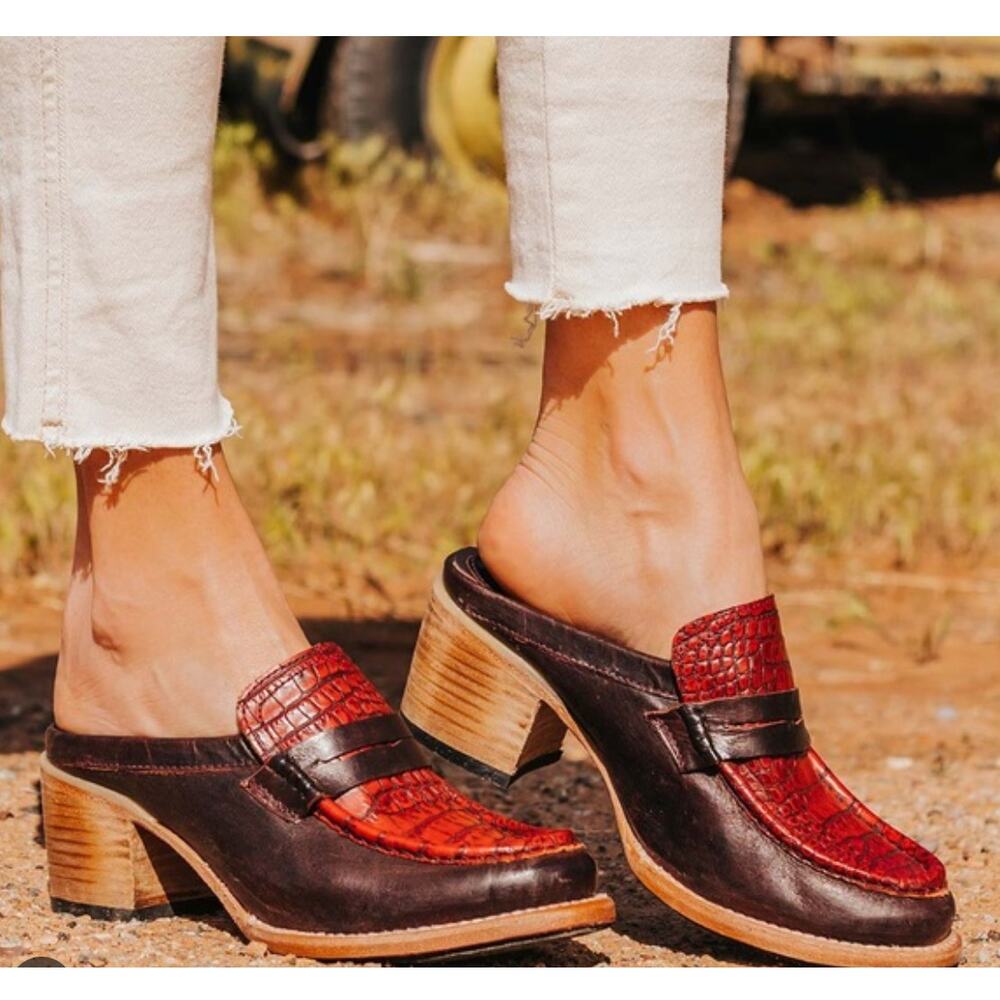 Freebird 9 Collins Red Heeled Mules - Picture 7 of 7
